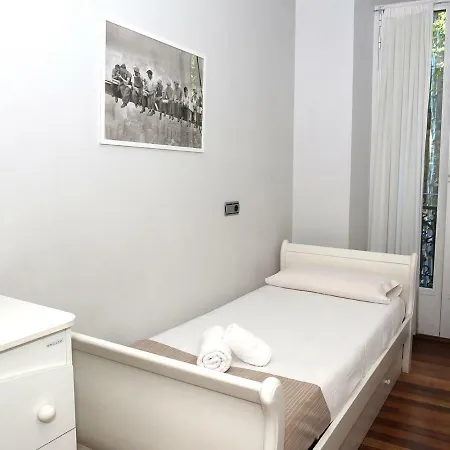 Urbieta Apartment San Sebastian